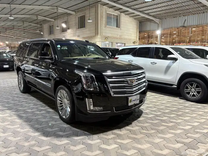 كاديلاك اسكاليد 2018 3