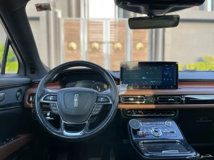 لنكولن - نوتيلوس - 2022 - سعودي 12