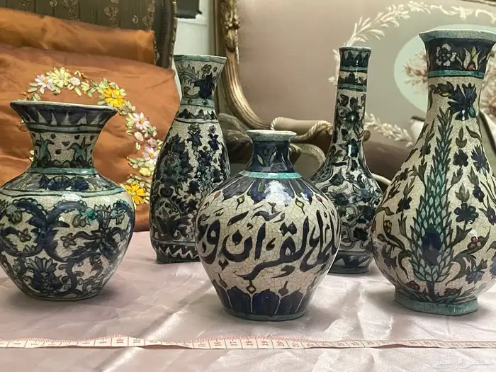 مزهريات خزفية إزنيقيةIznik ceramic vases 16