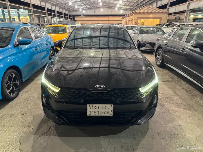 للبيع كيا k5 موديل 2020 4