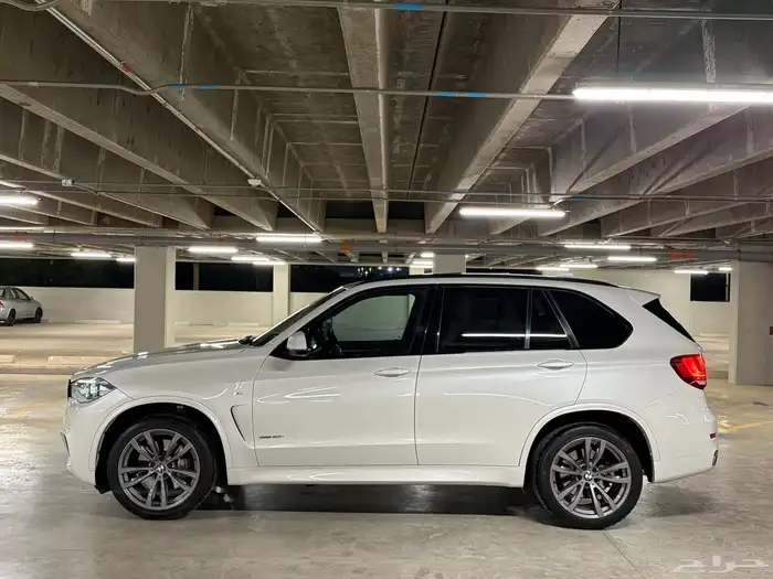 BMW X5 2014 KIT M V8 ( قمة في النظافة ) 24