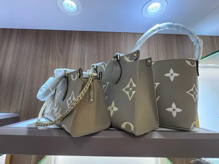 شنط براندات  شنط ماركة  شنط جوتشي   شنط لويس فوتون 53