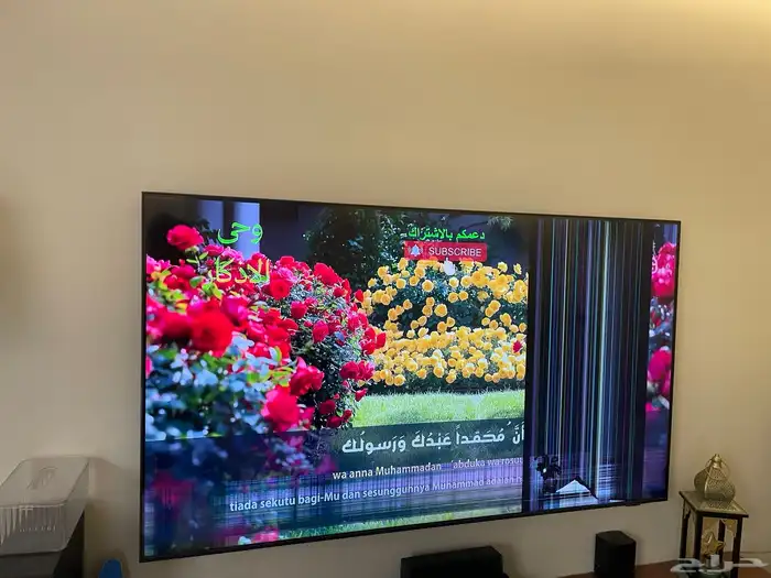 للبيع شاشه سامسونج 65 جديده من سبع شهور 0