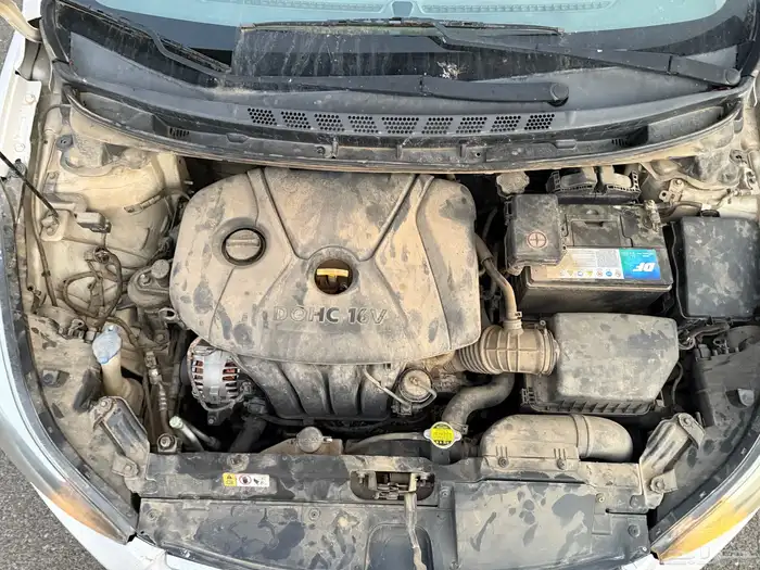 هونداي النترا 2013 للبدل بهايلوكس او ددسن 10