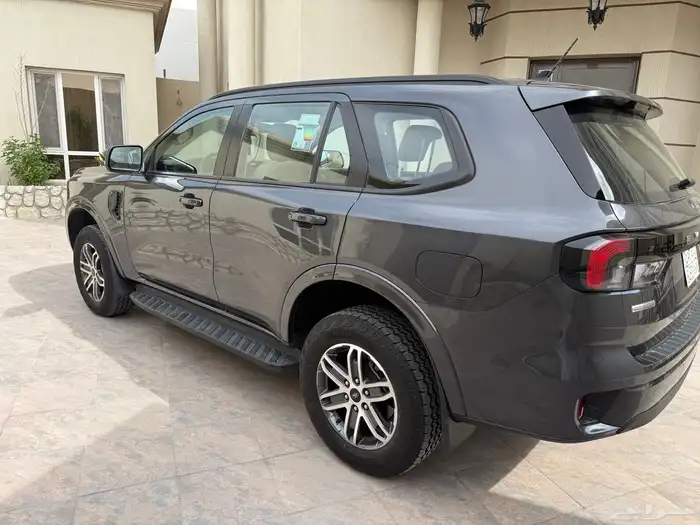 فورد ايفرست 2024ديزل ماشي 6000 XLS دبل 10