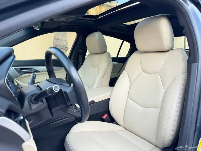 كاديلاك CT5 موديل 2022 فل كامل تحت الضمان والصيانة المجانية 33