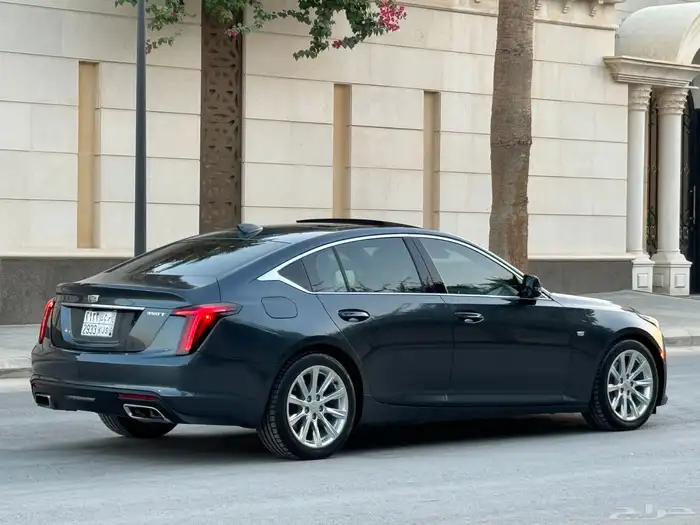 كاديلاك CT5 موديل 2022 فل كامل تحت الضمان والصيانة المجانية 21