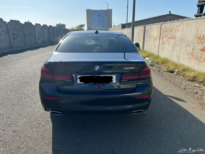 بي ام دبليو 520i للبيع 2022 7