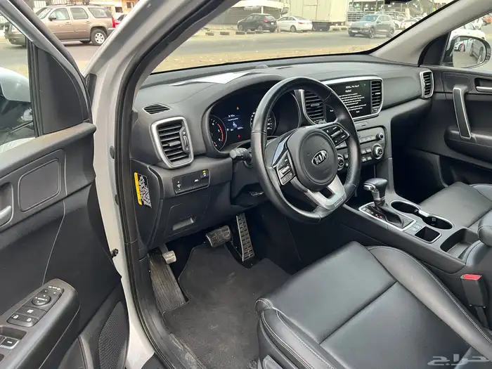 سبورتاج 2019 نص فل 2.0 ديزل تيربو بصمه 9