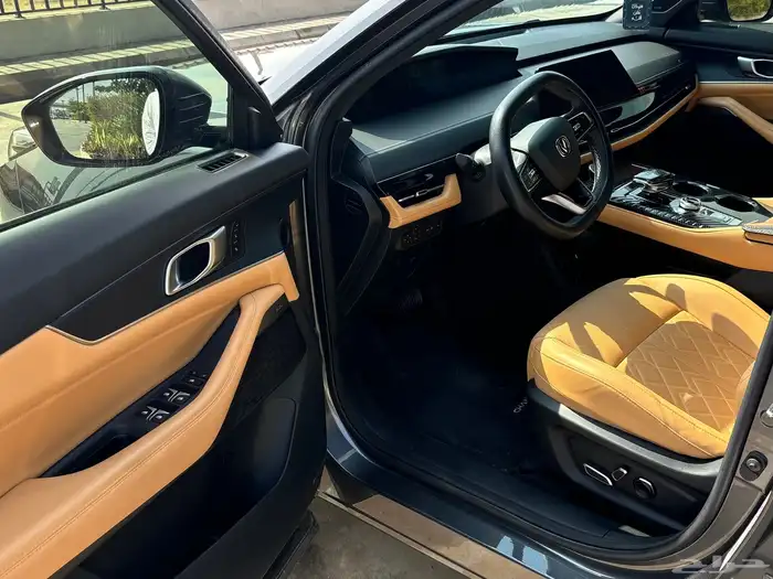 شانجان UNI-K 2025فل كامل بانوراما مقاعد جلد 18