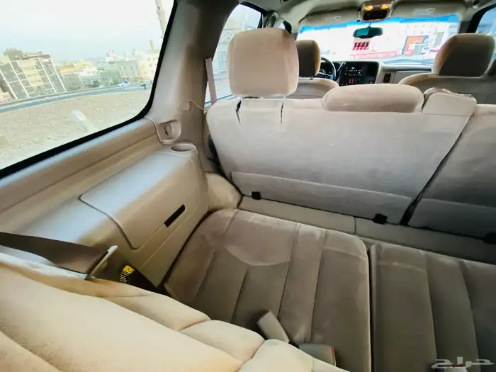 جمس يوكن مخزن 2006 مالك واحد ماشاء الله 31