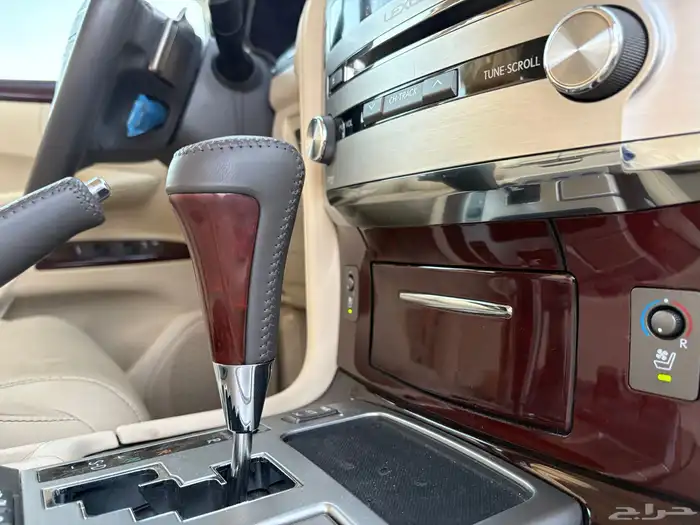 جيب لكزس 2015 سعودي مخزن 34