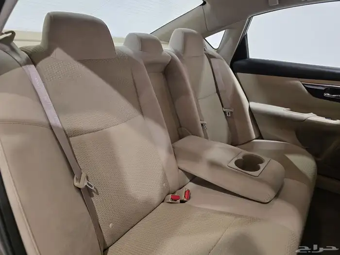 نيسان التيما موديل 2014 بحالة ممتازة 9