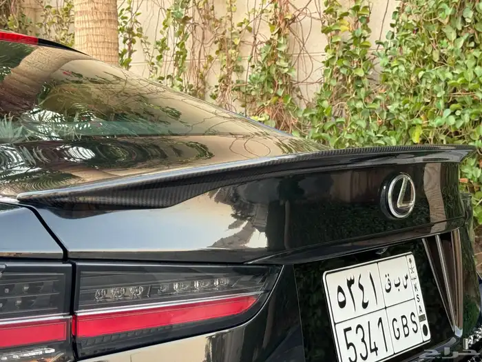لكزس RC 350 موديل 2023 فل كامل ممشى 16 الف تشيكات وكاله 53