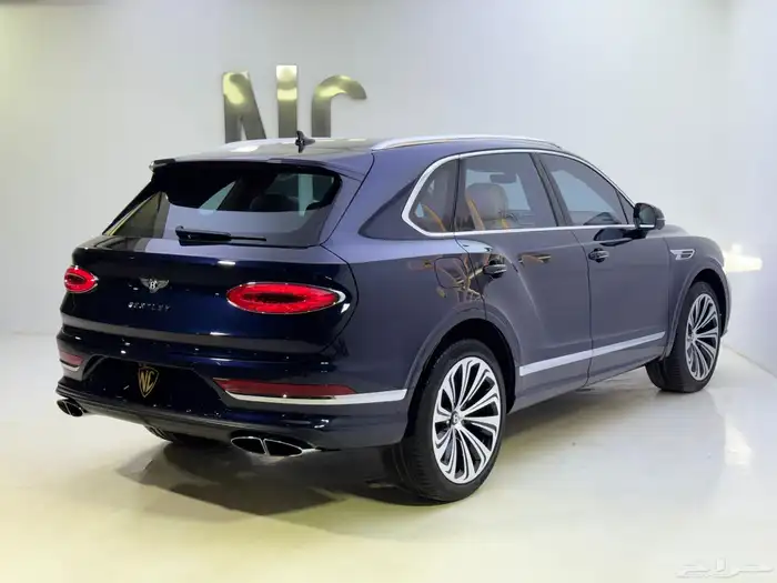 بنتلي بنتياقا 11