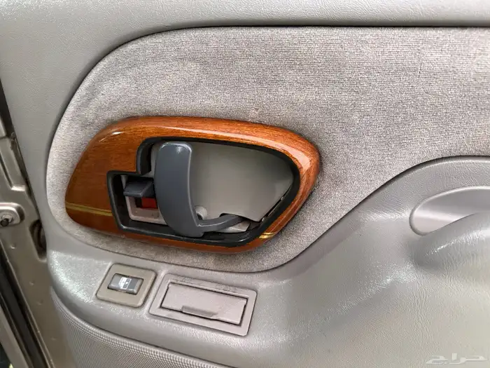 صالون 454 فئة الخمسين مخزن  نظيف جدا 43