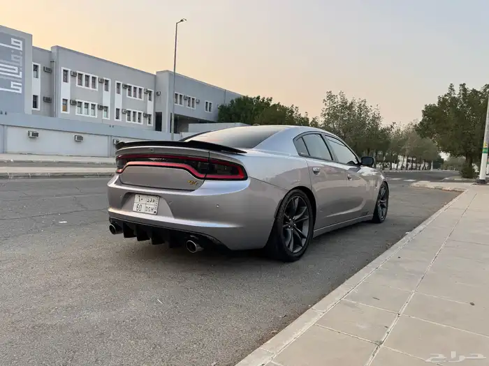 دودج تشارج RT 2016 10