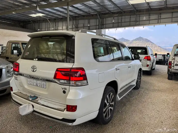 للبيع جي اكس ار 2019 فل كامل سعودي تورنق عداد 86 الف 7