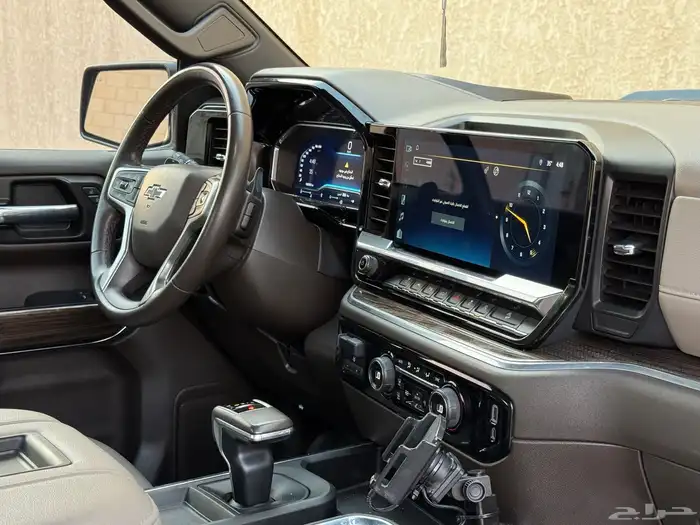 سلفرادو 2022 RST 23