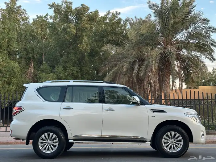 نيسان باترول SE موديل 2015 سعودي فتحه دبل 6