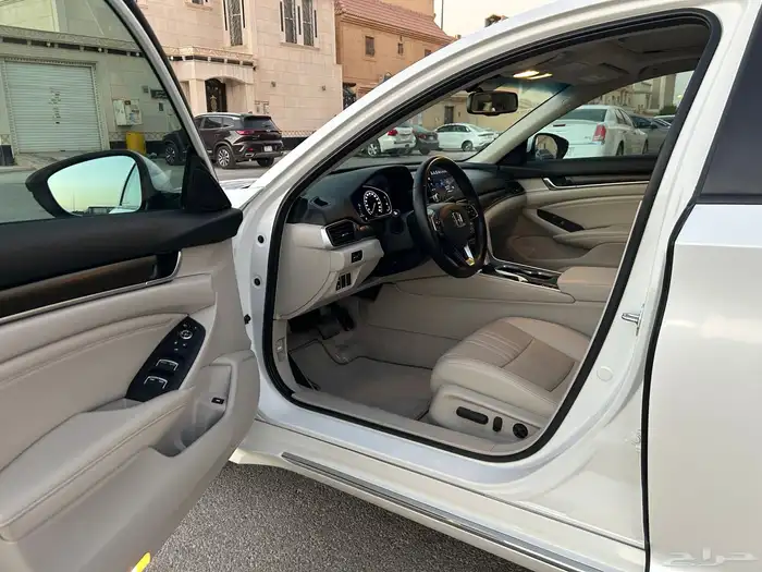 هوندا اكورد مديل 2022 9