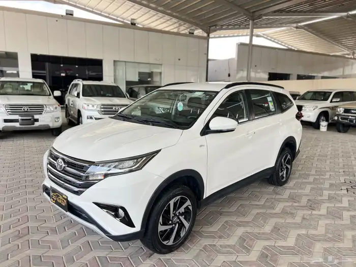 تويوتا راش 2023 فل كامل سعودي ماشي 20 الف 1