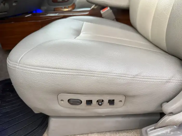 صالون 454 فئة الخمسين مخزن  نظيف جدا 33