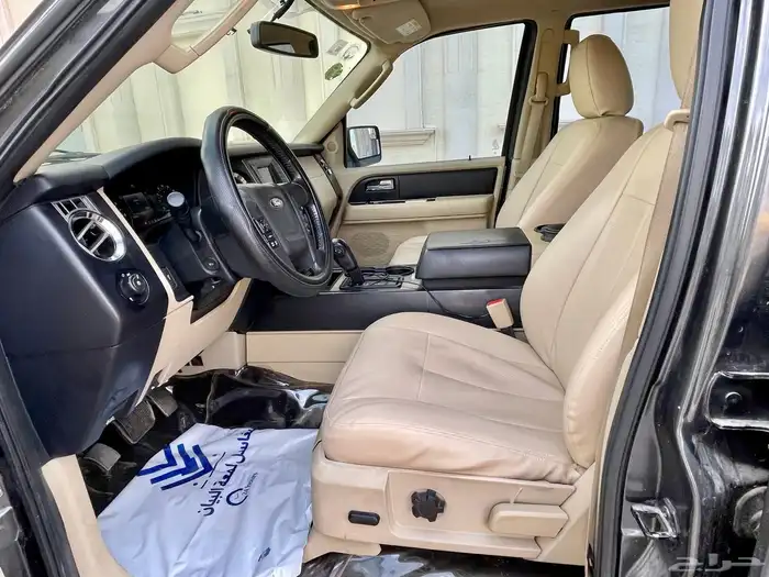 للبيع فورد اكسبيدشن طويل 2016 مالك اول بدون دبل 25