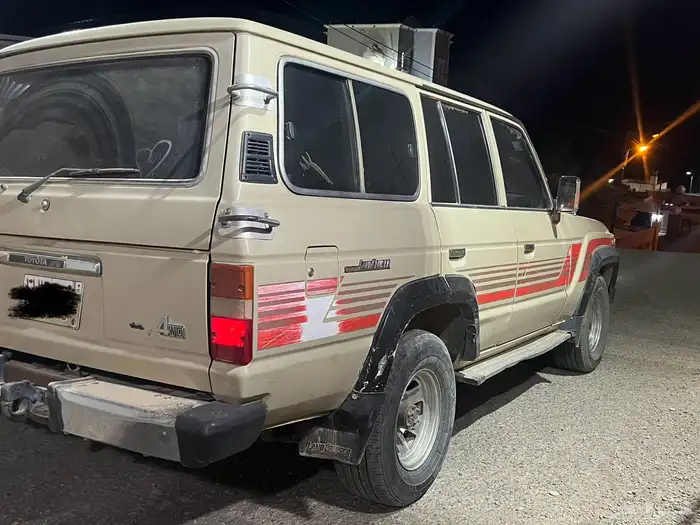 صالون 89 شنطه محركات نظيفه ومشروطه مجدد ومفحوص 1