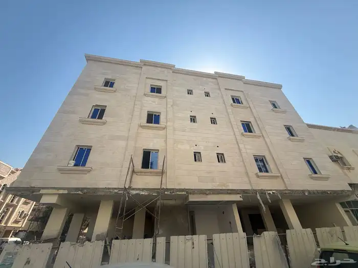 للبيع عماره زاويه جديده في الثقبه شرق مكه افضل موقع 0