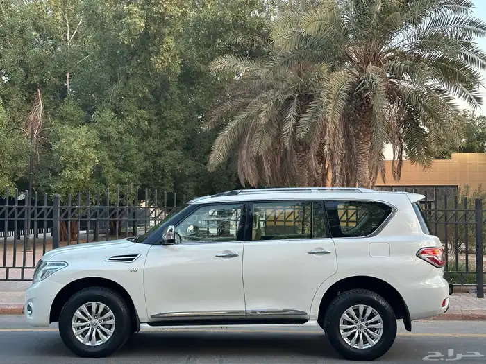 نيسان باترول SE موديل 2015 سعودي فتحه دبل 5