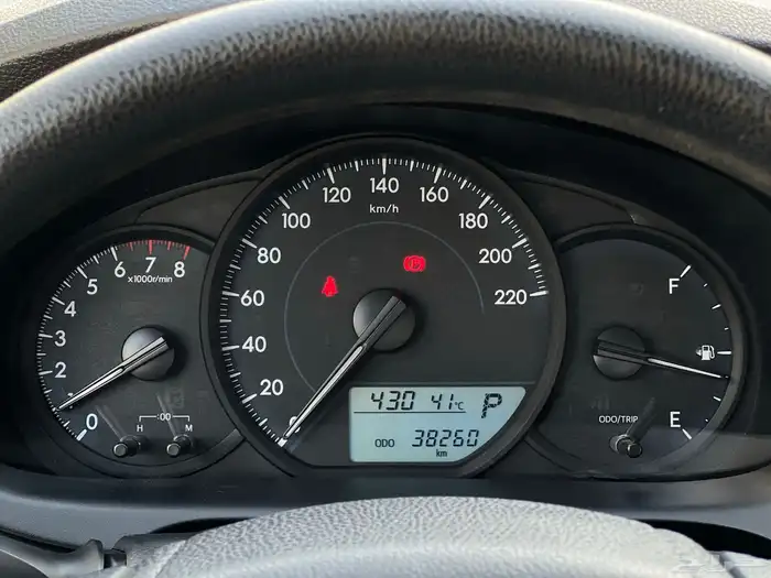 تويوتا يارس فل كامل مخزنه 2022 6