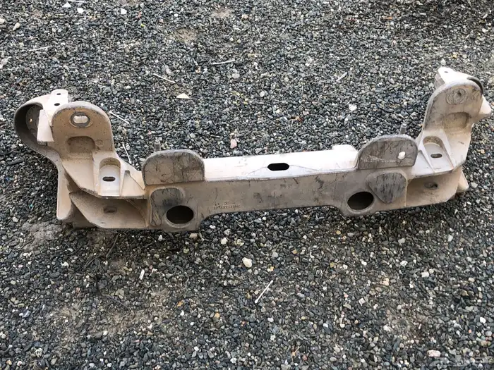 قطع غيار فورد ماركيز وكراون فكتوريا 24