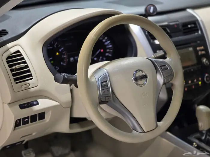 نيسان التيما موديل 2014 بحالة ممتازة 12