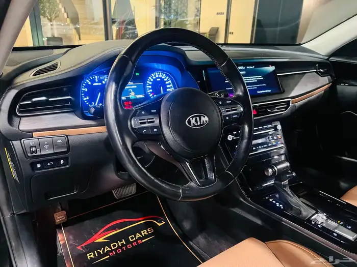 كيا كادينزا مويل 2020(بحاله ممتازه) 10