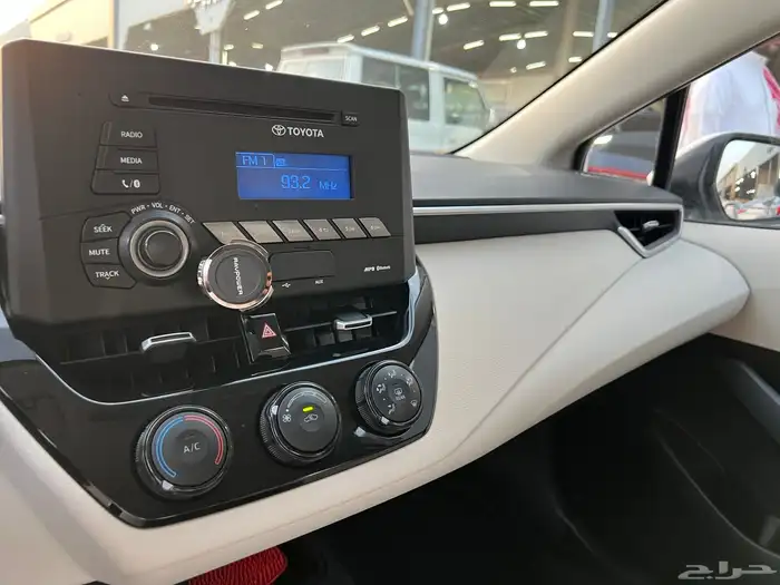 تويوتا كورولا 2020 استاندر 10