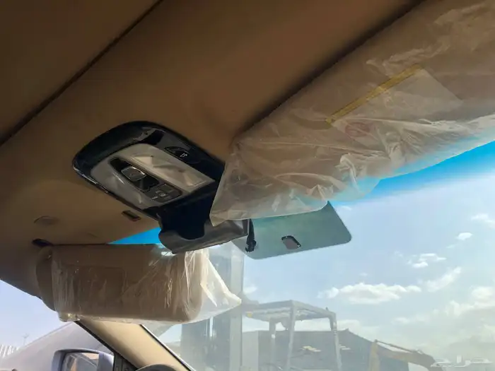 ازيرا 2013 قطع غيار فقط 6