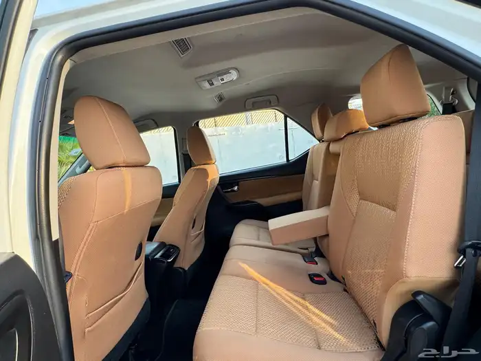 تويوتا فورشنر GX بنزين V4 دبل 2018 10