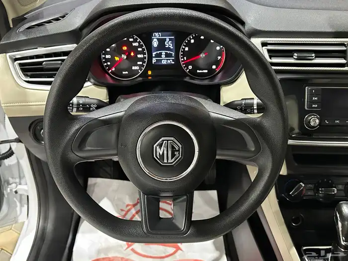 ام جي5 MG5 استاندر 2022 6