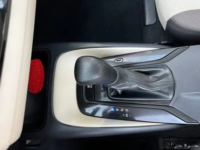 تويوتا كورولا 2020 استاندر 11