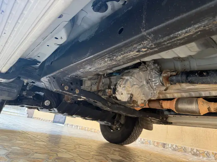 هايلوكس دبل غمارتين المديل 2012 قير عادي خليجي وكالة 74