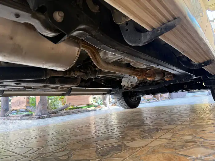 هايلوكس دبل غمارتين المديل 2012 قير عادي خليجي وكالة 73