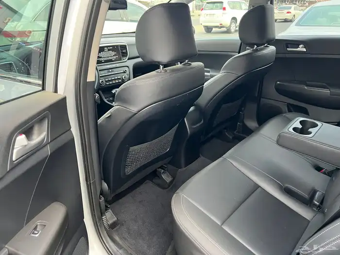 سبورتاج 2019 نص فل 2.0 ديزل تيربو بصمه 12