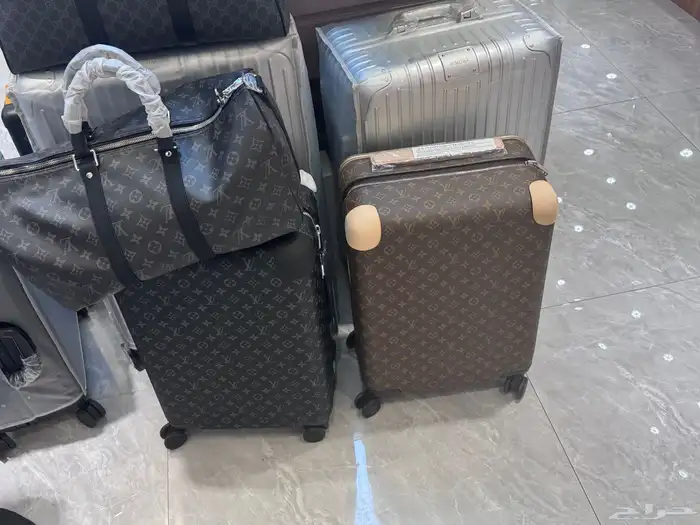 شنط براندات  شنط ماركة  شنط جوتشي   شنط لويس فوتون 74