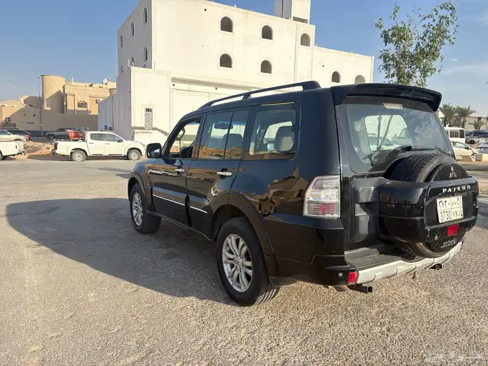 للبيع ميستوبيشي باجيرو 2014 ممشى 199 فل كامل دبل دفلوك 4