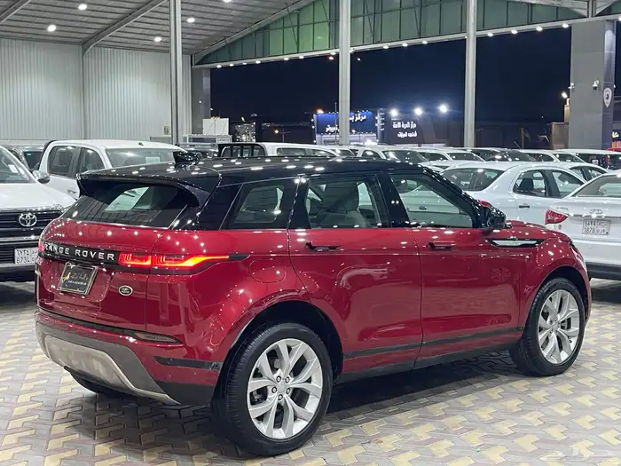 رنج روفر ايفوك موديل 2021 3