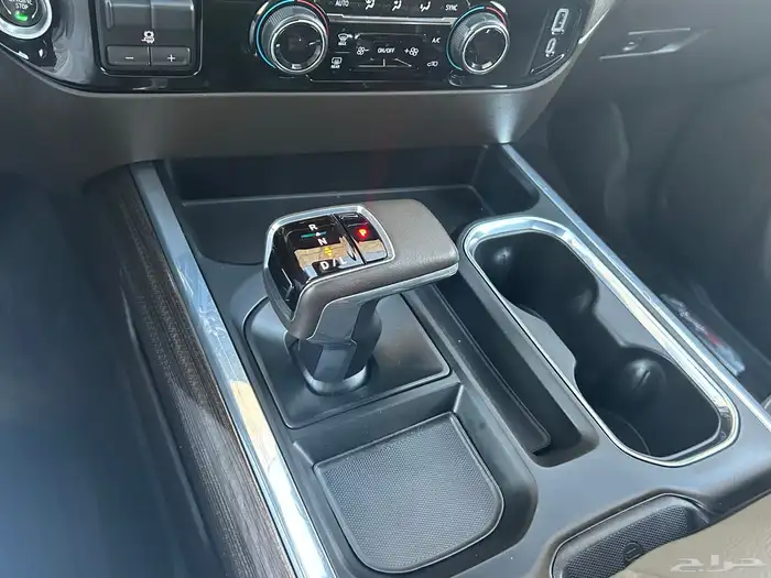 سلفرادو تريل بوس 2022 Z71 16