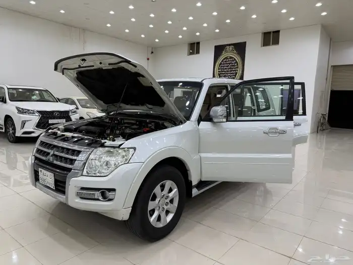 ميتسوبيشي باجيرو 2017 مكينه 3500 4