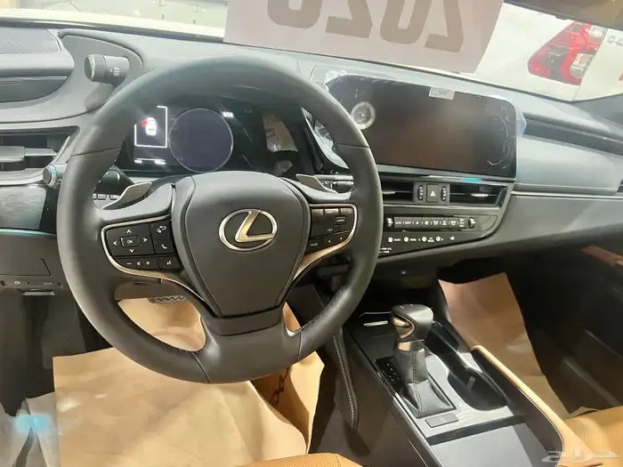 لكزس ES350 فئة CA وارد قطري 2025 5