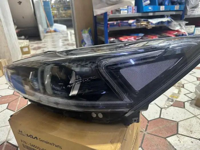 شمعة امامي يسار كادينزا 2018 2